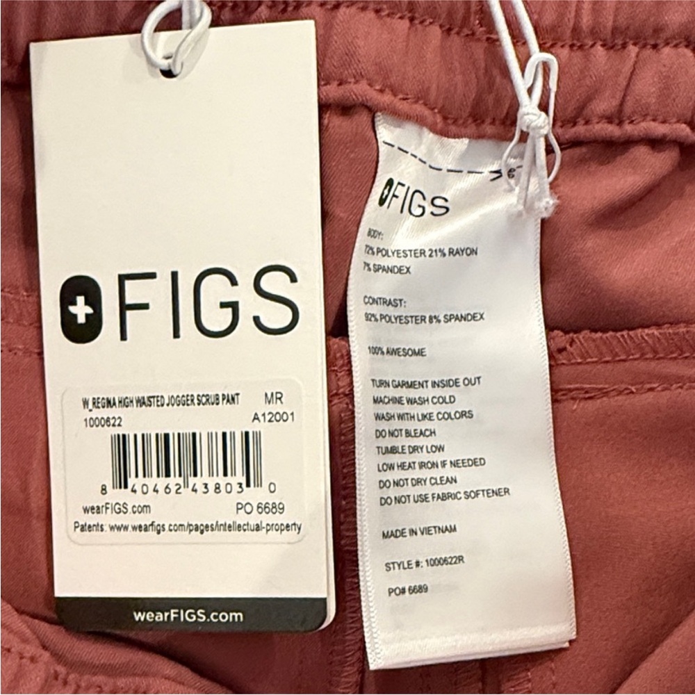 MATCHING SET Figs Oran top and Regina joggers - Mauve - Picture 8 of 11
